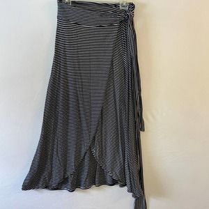 Gap blue and white striped wrap maxi skirt S